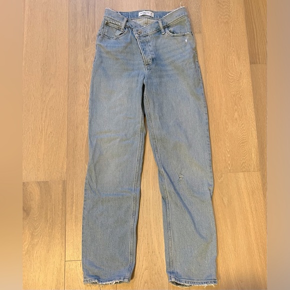 Abercrombie Jeans - Picture 3 of 6
